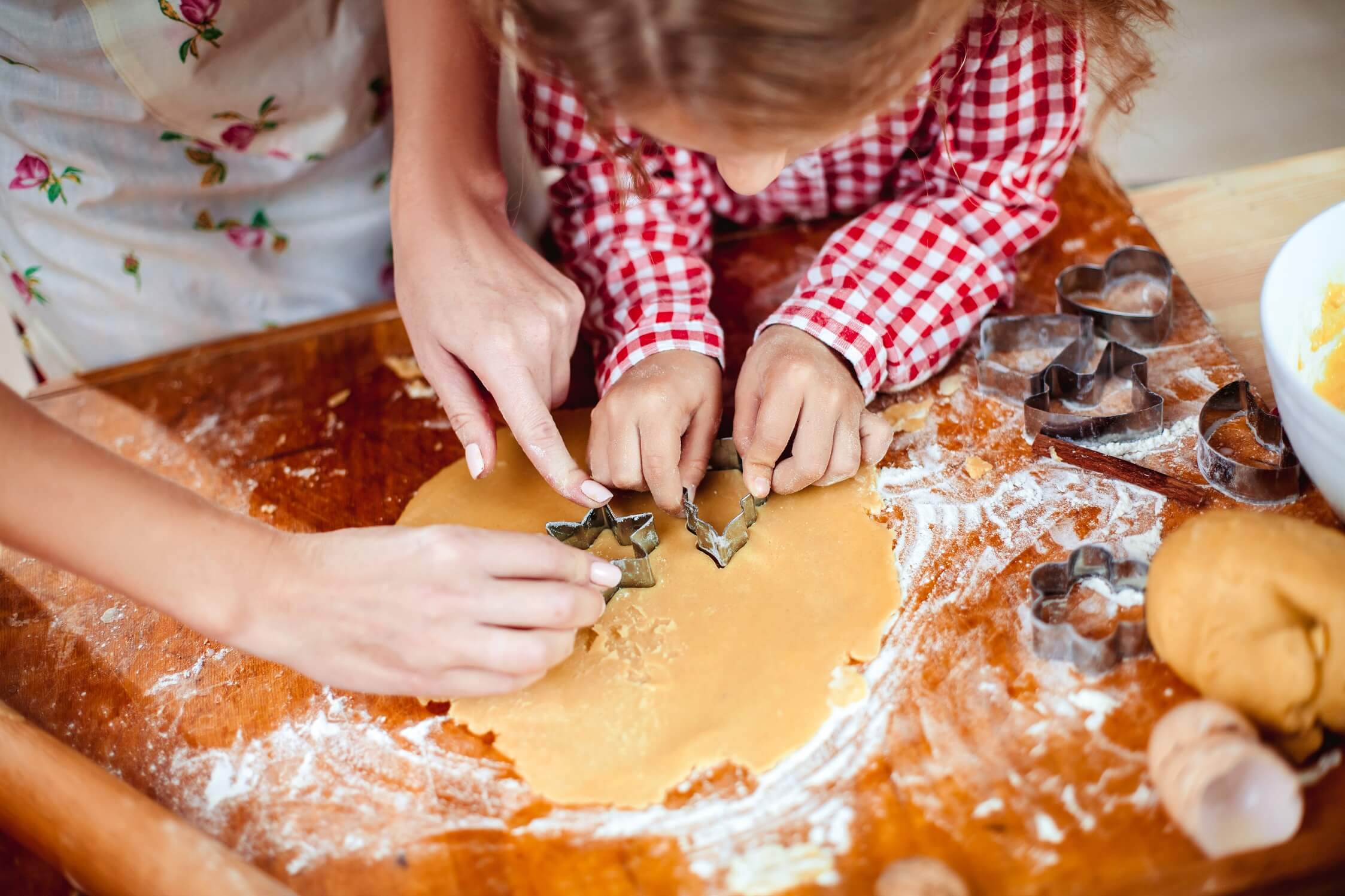 Kids cooking class at Praya