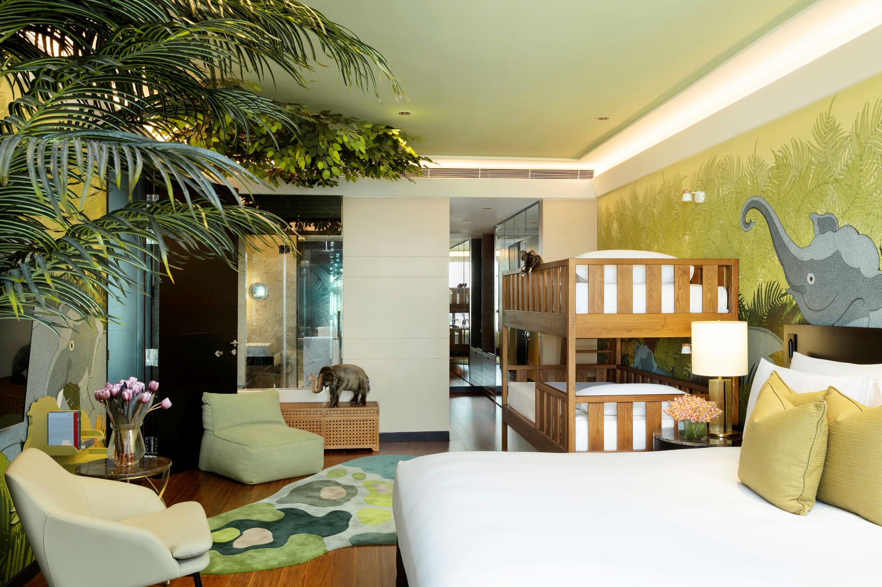 Siam Kempinski Hotel Bangkok_One-bedroom themed family suite Elephant Kaja