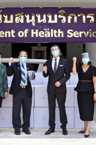 Siam Kempinski Hotel Bangkok donates 3,000 Face Shields