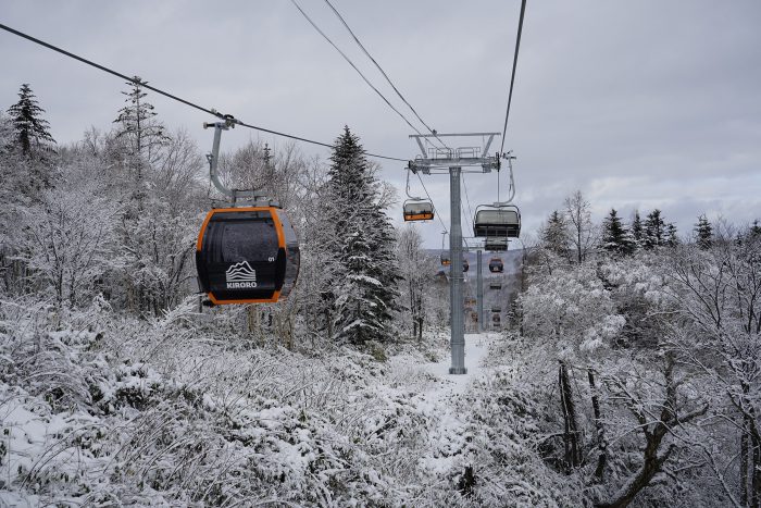 Kiroro Resort Lift