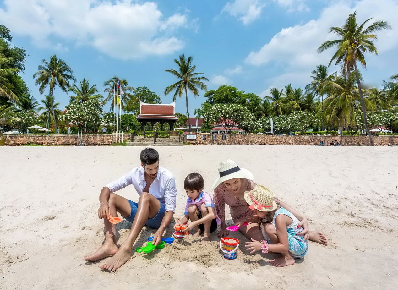 A FUN-FILLED SUMMER HOLIDAY AT CENTARA GRAND HUA HIN