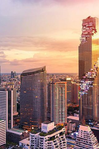 The Standard Bangkok Mahanakhon SOtraveler