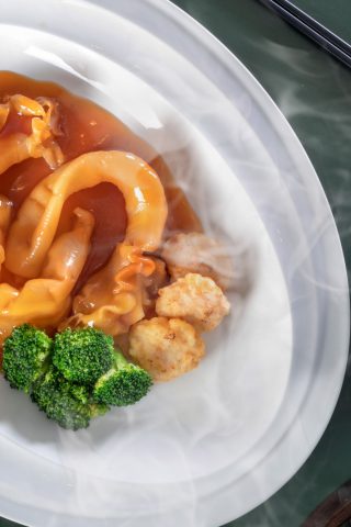 Braised Fish Maw and Minced Shrimp with Abalone Sauce