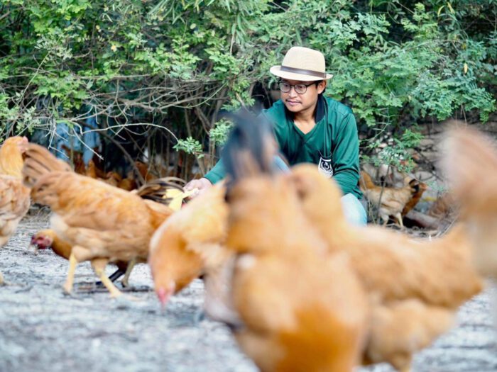 Tan-Khun Organic Farm by Amnart Reansoi