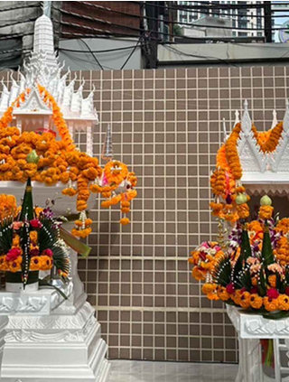 What is the importance of the Phra Phraphum Shrine? Why must every house have a shrine?